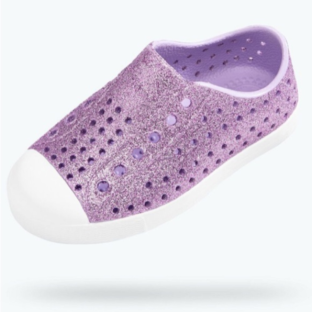 EUC Native Jefferson bling shoes